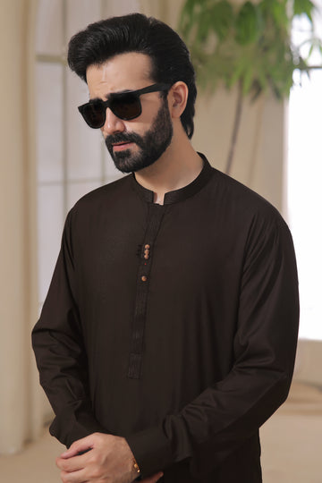 BRAWN BUTTON EMBIODERY AJ # 2025